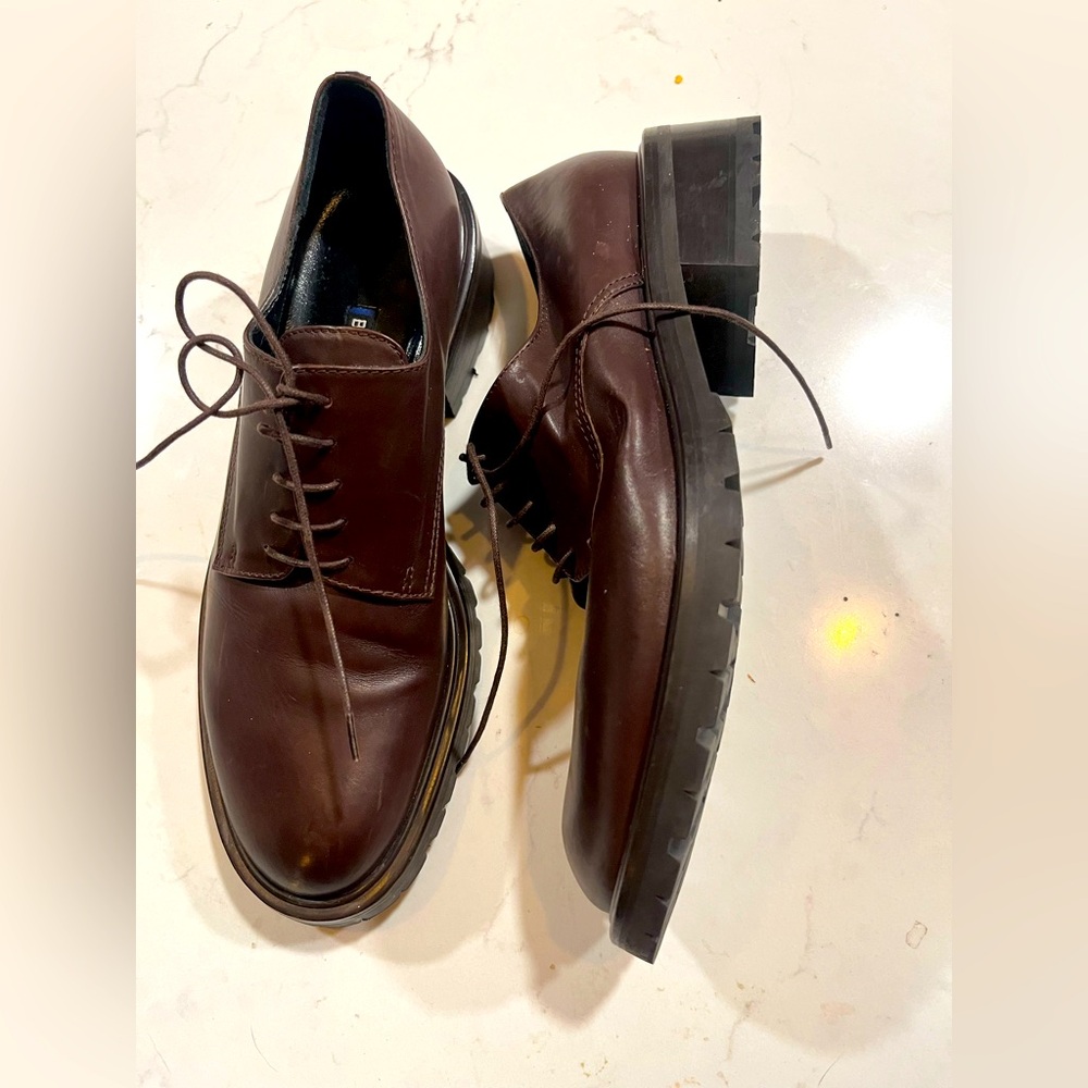 Bally lace-up leather derby shoes Size 38.5